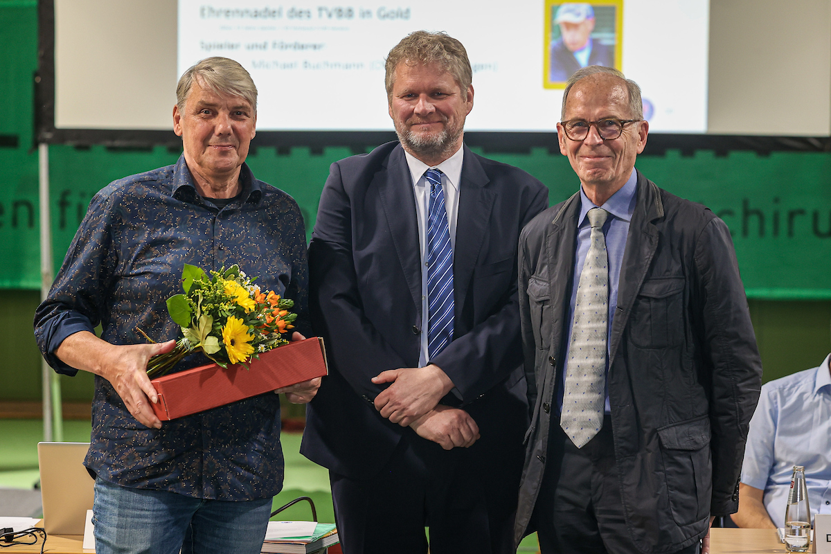 JHV2025 Ehrennadel silber Roemer